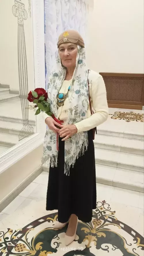Женщина стала голосом природы: как появился «стол птичий»