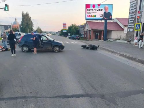 В Высокогорском районе в ДТП с автомобилем пострадал мотоциклист