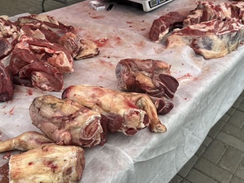 Осенняя сельскохозяйственная ярмарка проходит в Высокой Горе
