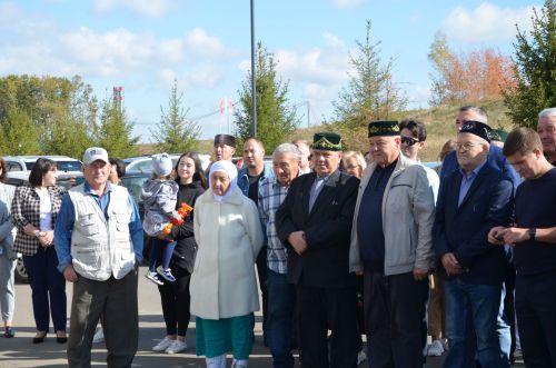 Открытие мемориальной доски Хасану Шайдуллину