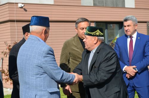 Открытие мемориальной доски Хасану Шайдуллину
