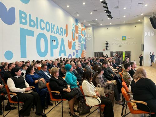 14.02.2025 В Высокогорском районе состоялась отчетная сессия депутатов