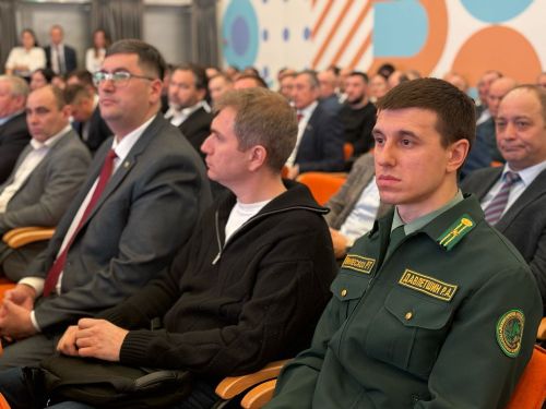 14.02.2025 В Высокогорском районе состоялась отчетная сессия депутатов