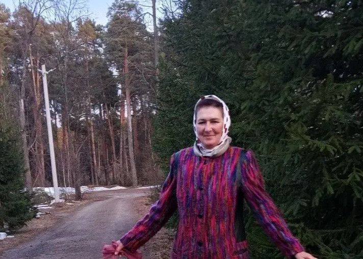 Женщина стала голосом природы: как появился «стол птичий»