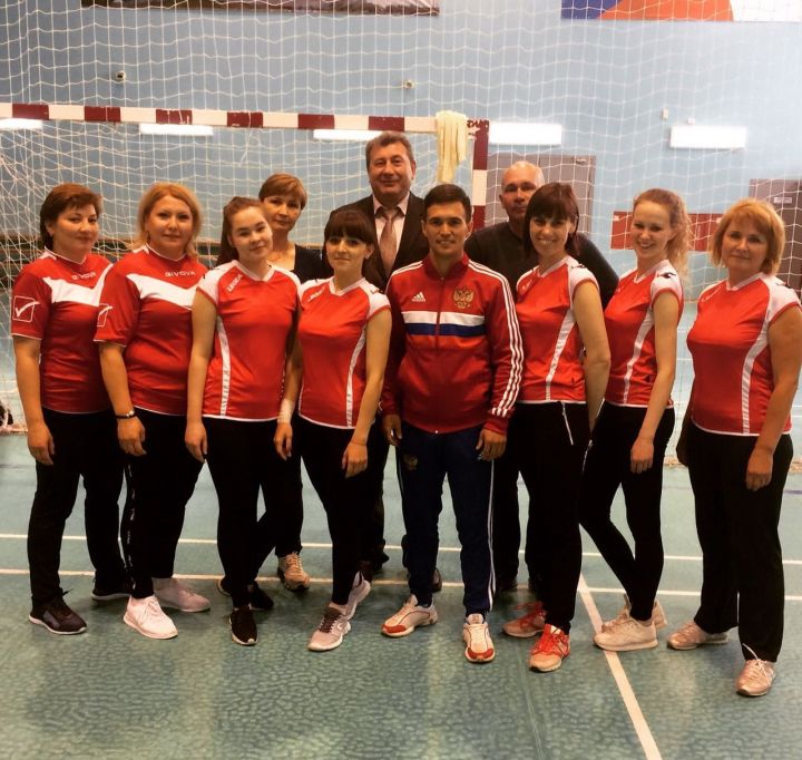 Команда Высокогорского района по волейболу участвовала в спартакиаде муниципальных служащих