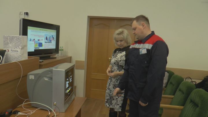 В Татарстане готовят волонтеров по вопросам установки и настройки голубых экранов