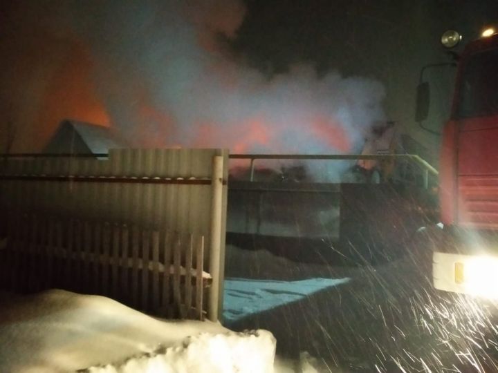 Пожар на улице Комаровка
