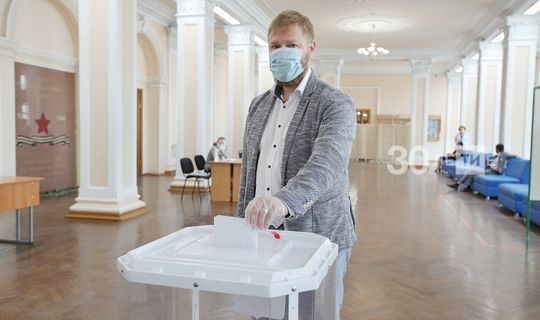 Александр Малькевич сегодня проголосовал в Казани за поправки к Конституции