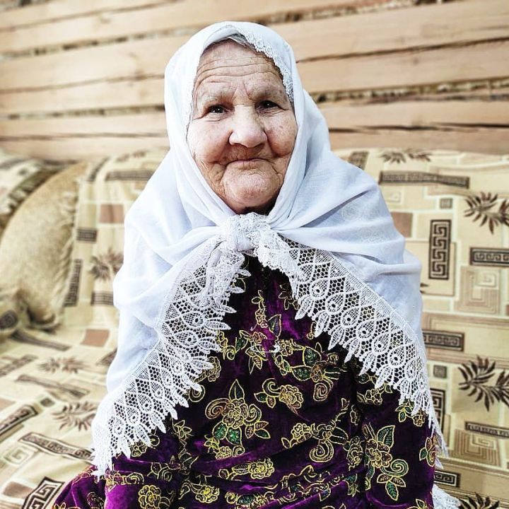 90 лет отпраздновала Гульназ Исхакова из Малых Битаман