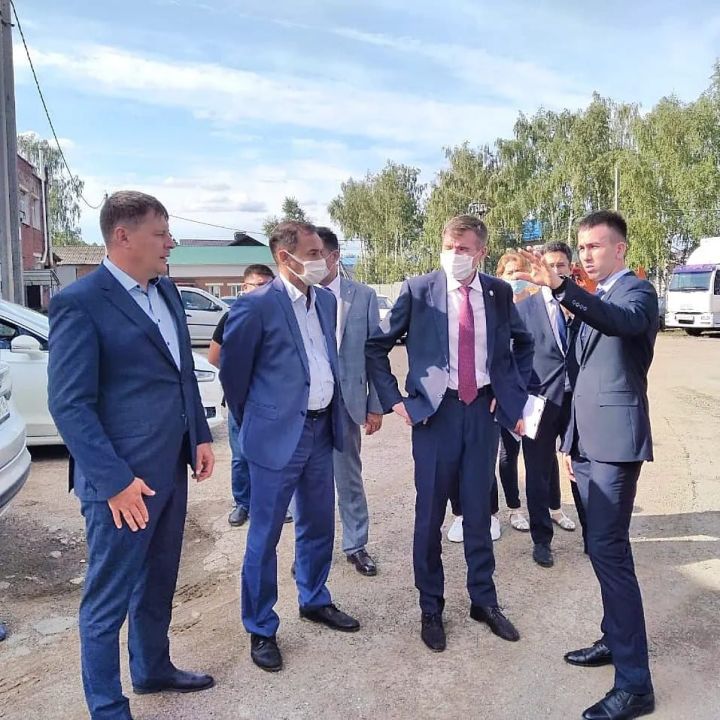 Высокогорский район с рабочим визитом посетил министр экономики РТ Мидхат Шагиахметов