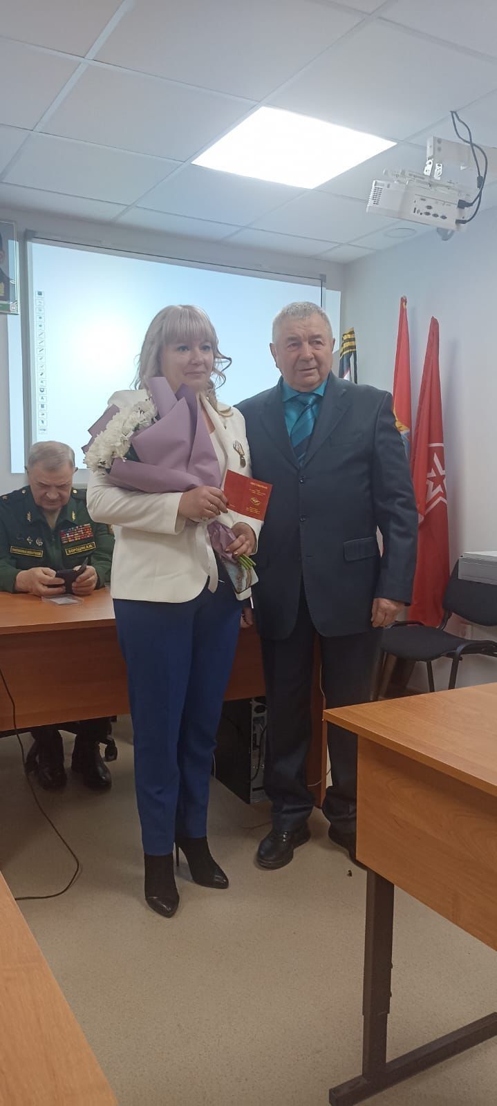 Марина Куцакова получила медаль «За помощью участникам СВО»