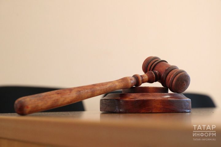 Суд в Дубъязах без участия виновного лишил прав казанца Ильхама Зиннатуллина