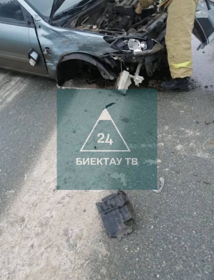 ДТП с участием трех автомобилей произошло в Высокогорском районе, есть пострадавшие