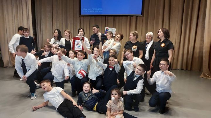 Родительский комитет из ВСОШ №4 победил в конкурсе «Секреты дружного класса»