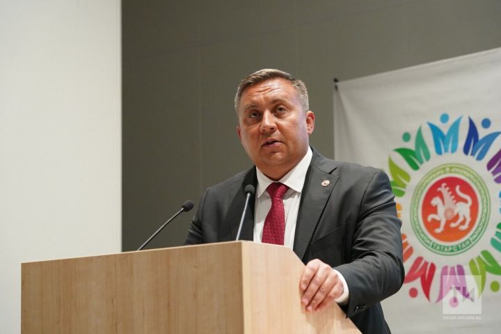 Глава Высокогорского района поздравил высокогорцев с Днём защитника Отечества