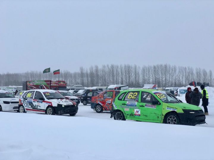 Всероссийские ледовые гонки пройдут в Усадах в эти выходные