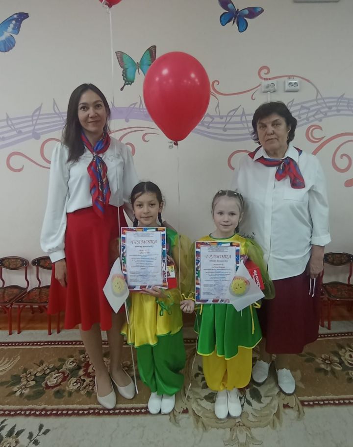Высокогорские дошкольницы заняли 2 место в республиканском конкурсе «Юный полиглот»