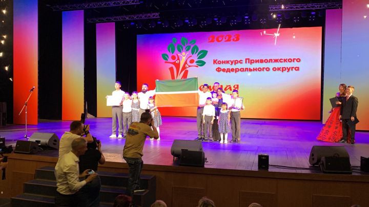 Камашевы из Усад победили в конкурсе «Успешная семья Приволжья