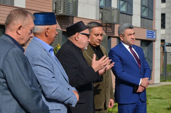 В Высокогорском районе открыли мемориальную доску Хасану Шайдуллину