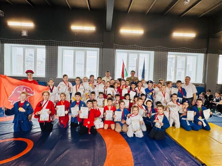 В Высокогорском районе РТ прошли открытые соревнования по дзюдо в память об участнике СВО