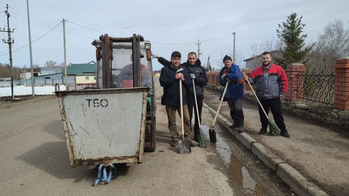В рамках санитарного двухмесячника из Казани вывезено 294 тыс. кубометров отходов