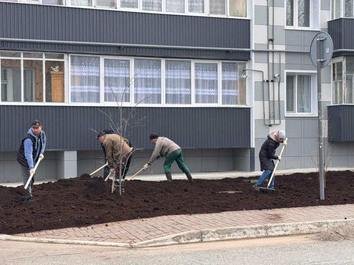 В Высокогорском районе прошел районный субботник