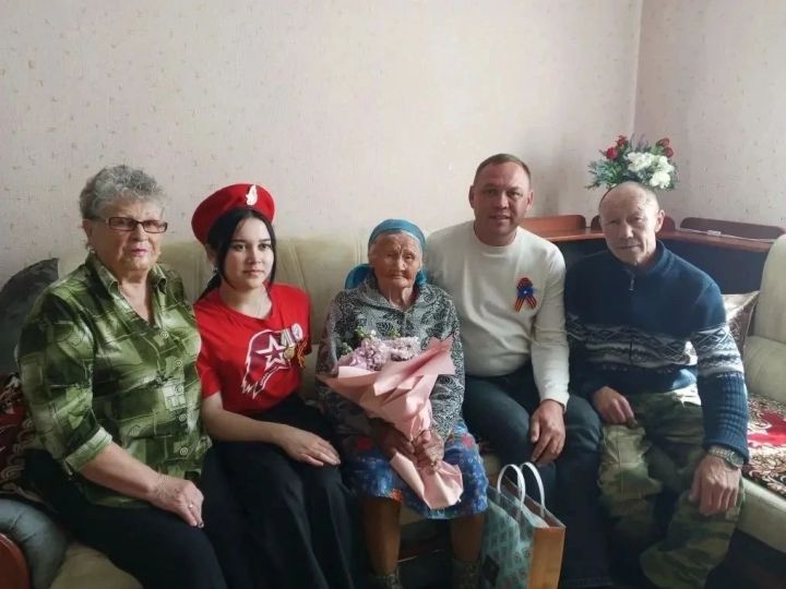 Суфия апа, родившаяся в День Победы, отмечает 99-летие