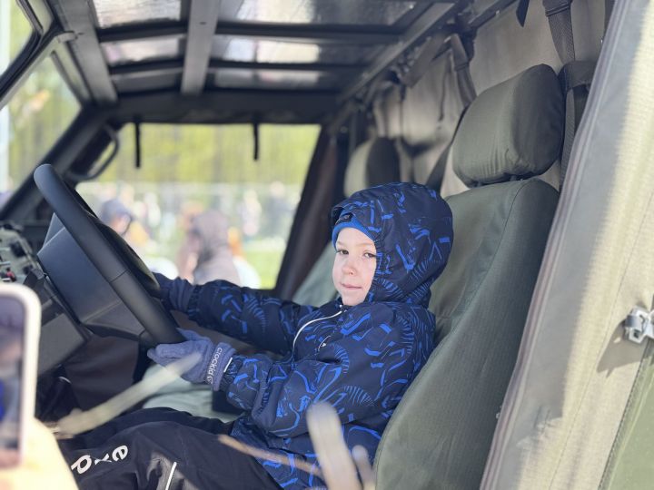 В Парке Победы высадили 15 лип ко Дню Победы