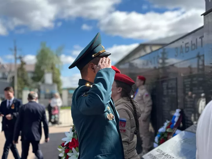 На Аллее Героев в Высокогорском районе почтили память воинов