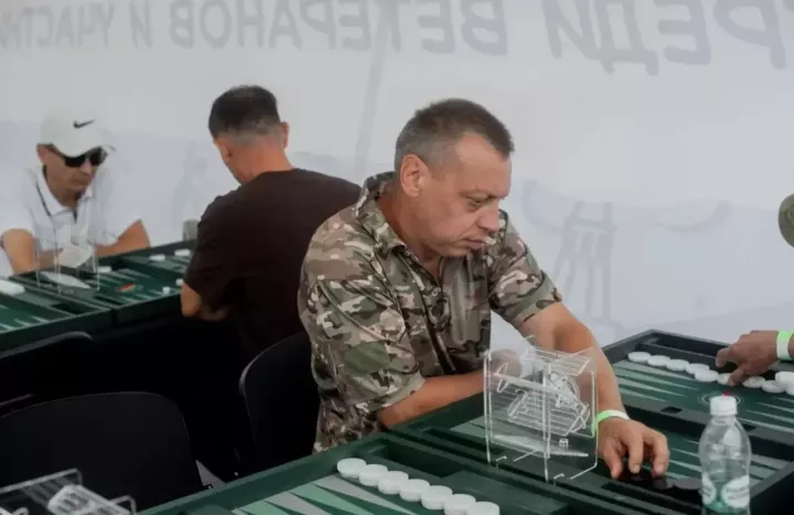 Дмитрий Голубцов из Высокогорского района взял серебро Кубка по нардам