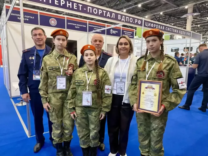 Юнармейцы из Высокогорского района покорили салон «Безопасность»